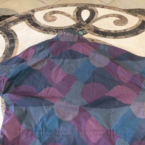 Brand new Scotch and Soda jacket original price 198 can be used for skiing - Picture 4 of 8